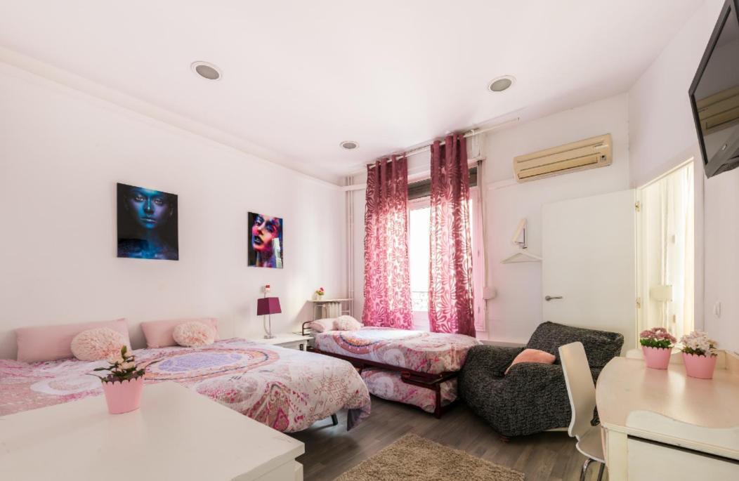 M&F 7 Rooms/7 Bathrooms Over Gran Via Madrid Luaran gambar