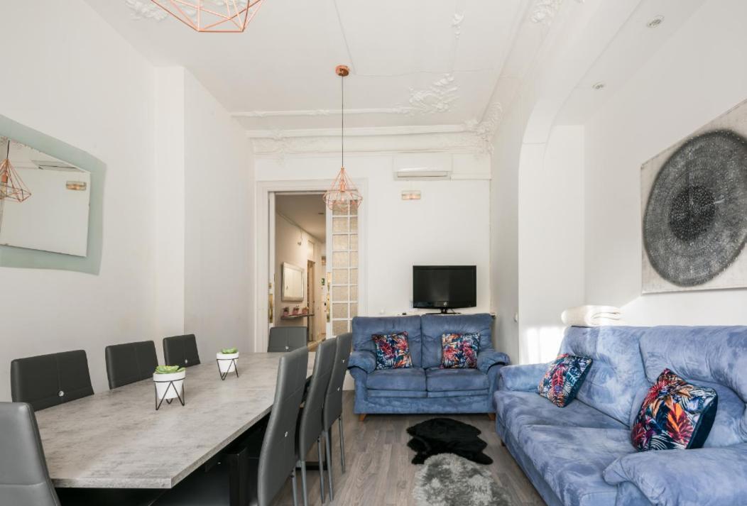 M&F 7 Rooms/7 Bathrooms Over Gran Via Madrid Luaran gambar