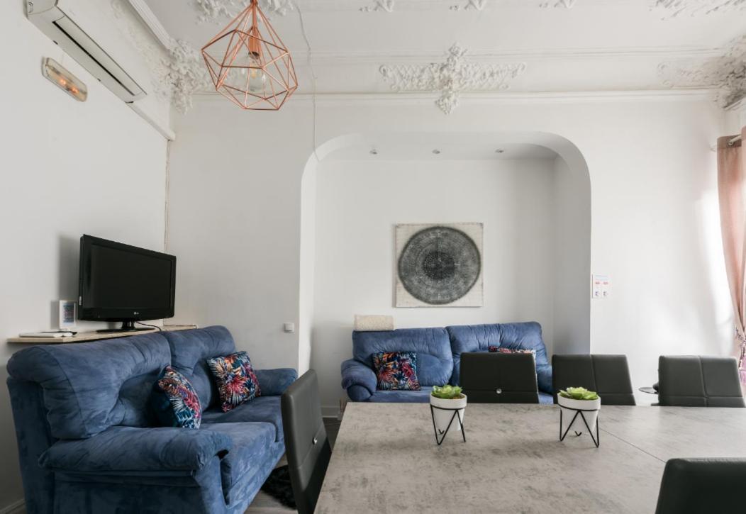 M&F 7 Rooms/7 Bathrooms Over Gran Via Madrid Luaran gambar